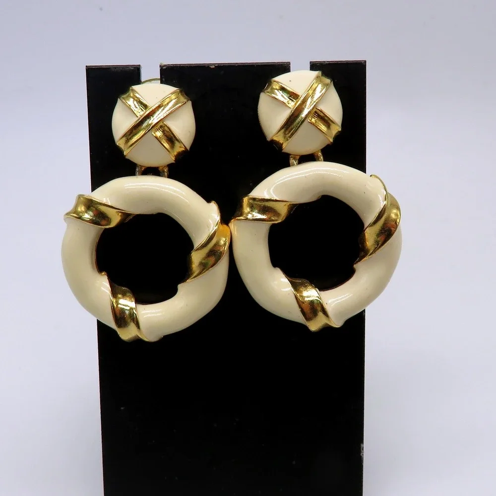 Vintage Cream Enamel Gold Tone Door Knocker Hoop Drop Earrings 1.5 Inch